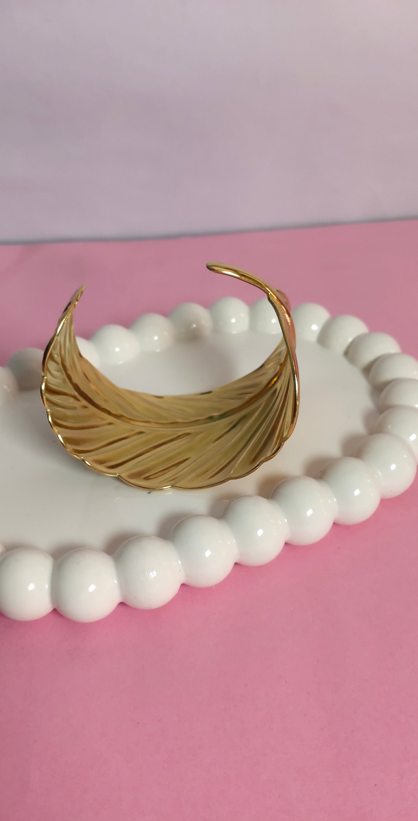 Leaf Cut Bracelet