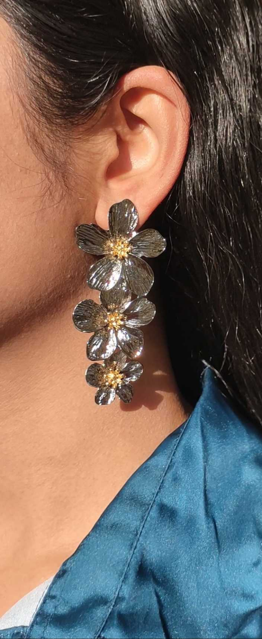 Vintage Petals Earrings