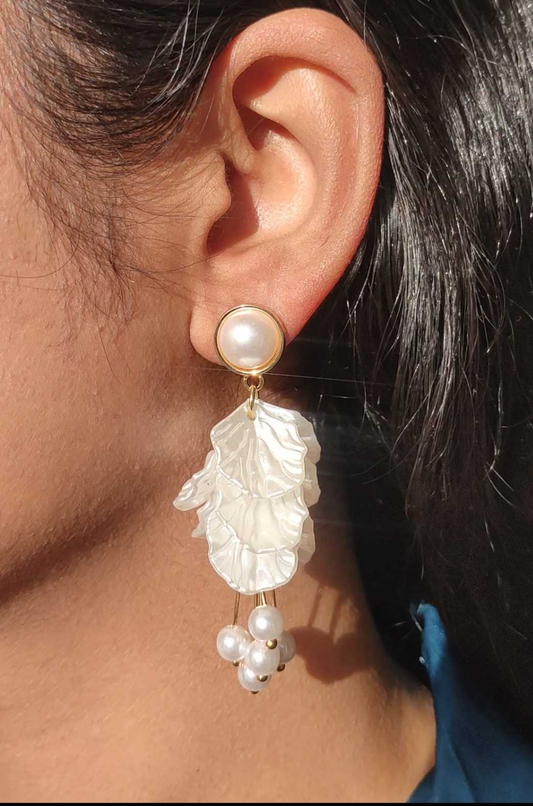 Whispers of Gold Earrings
